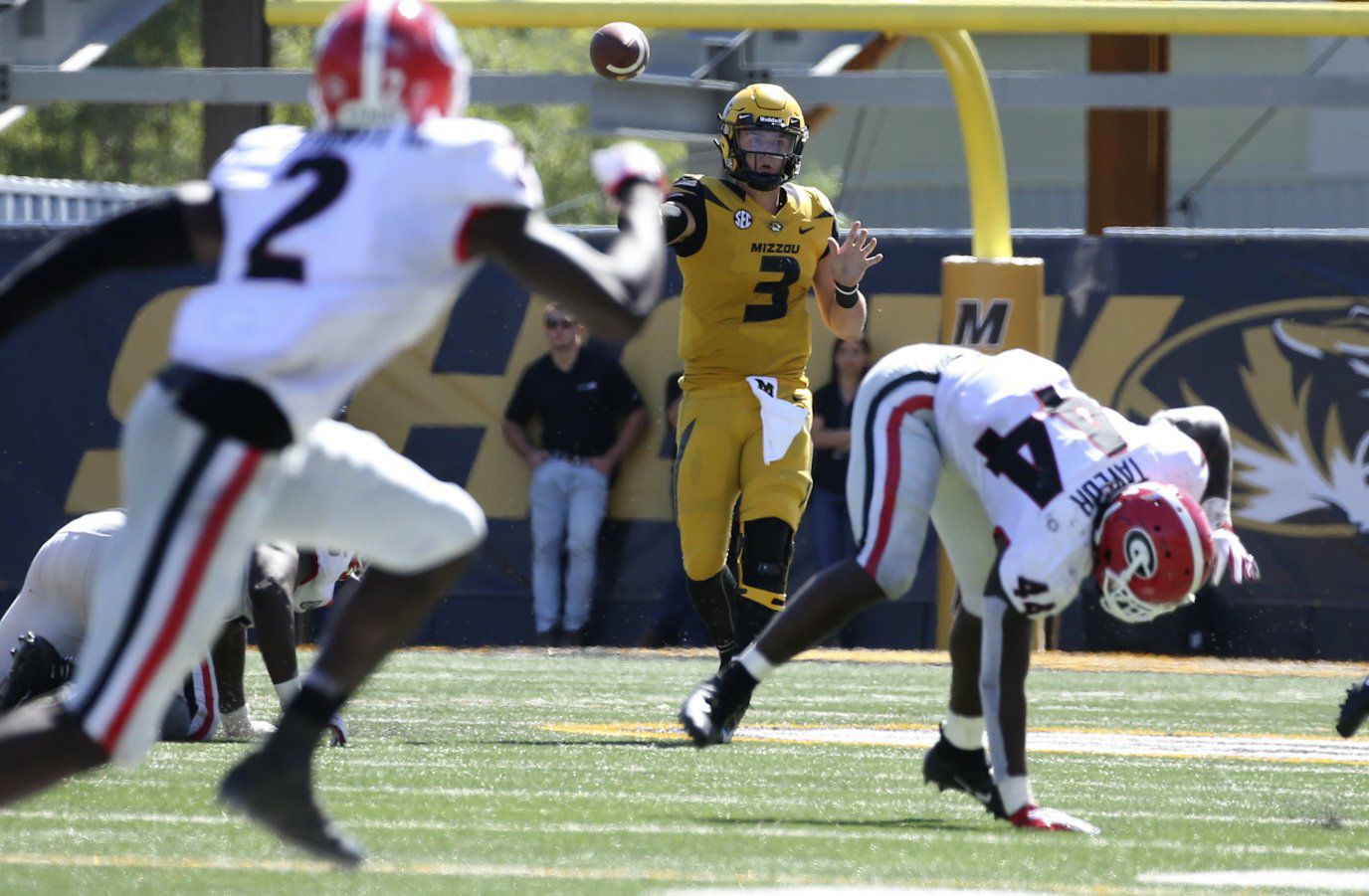 Missouri loses to No. 2 Georgia 43-29